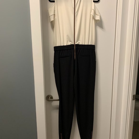 Ted Baker Toriil Ruffled Cold Shoulder Jumpsuit Size 4 - Picture 4 of 8